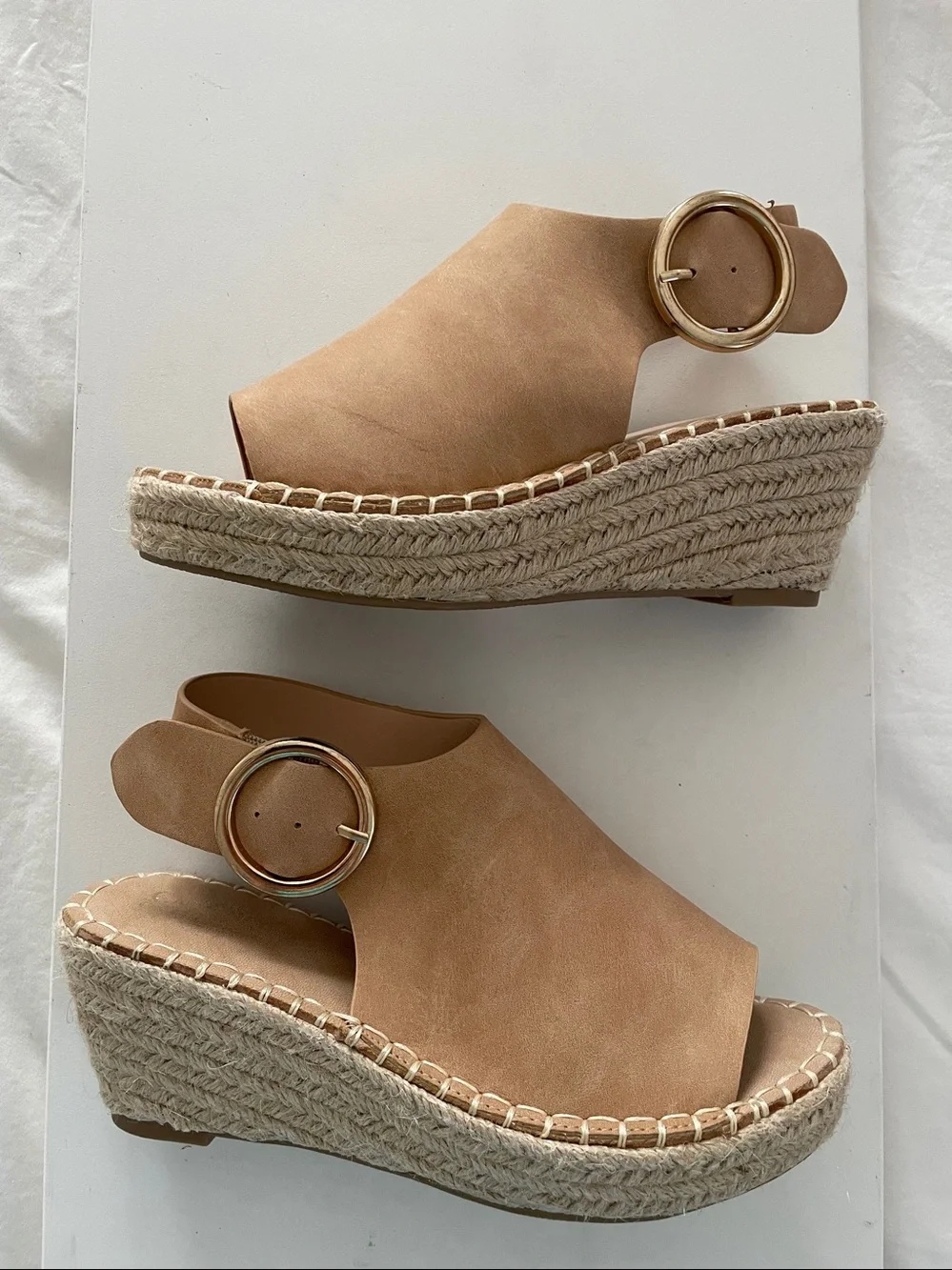 Catherine’s Suede Nude Tan Wedge Sandals Shoes Rafia Platform Heel new